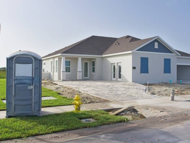 Best Luxury portable toilet rental  in Kewaunee, WI